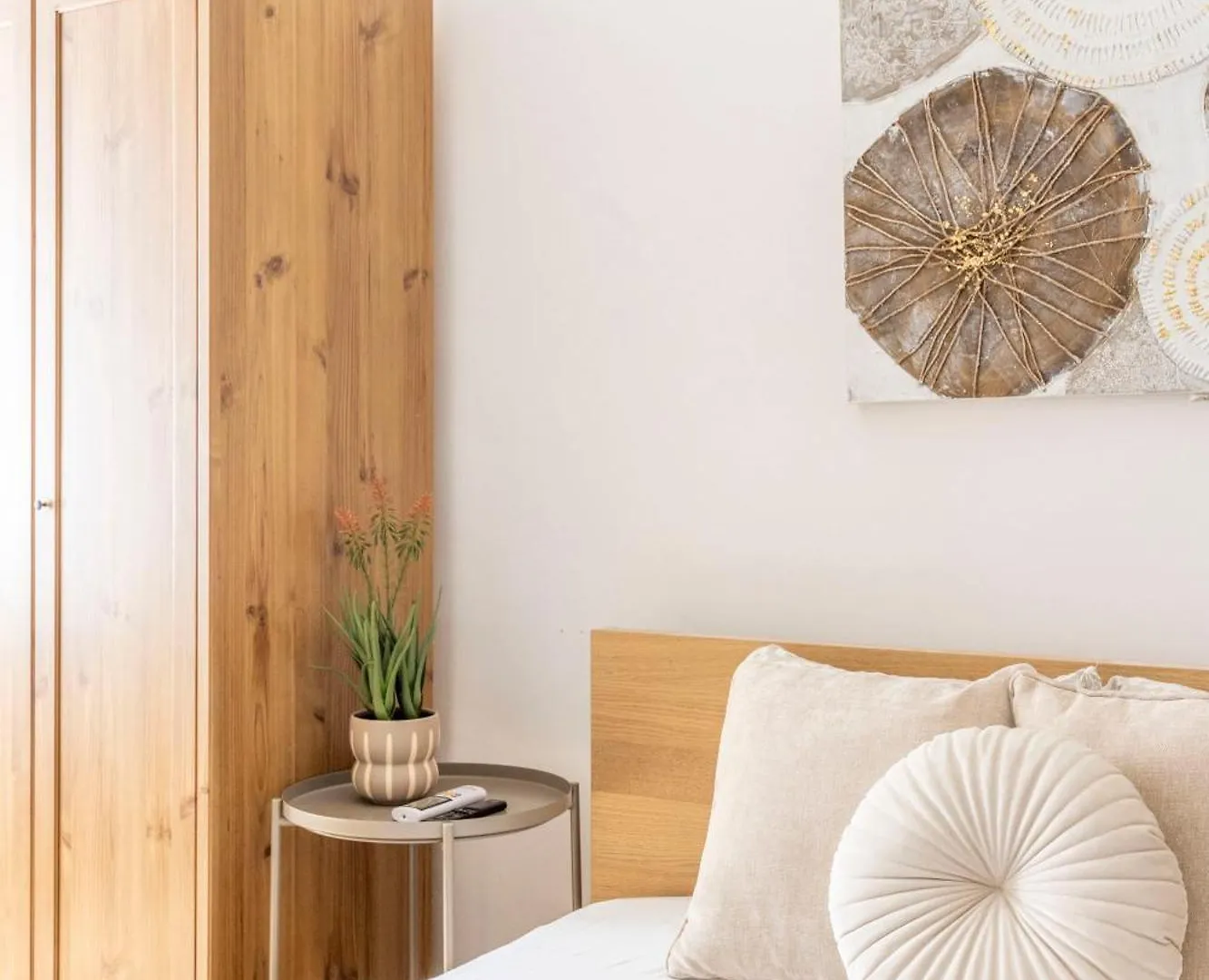 Deluxe Central 4Bedrm Apartment In The Heart Of Budapest Hungary